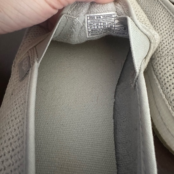 UGG light gray slip on shoes size 11! - Picture 8 of 8